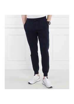 Tommy Hilfiger Spodnie dresowe | Regular Fit ze sklepu Gomez Fashion Store w kategorii Spodnie męskie - zdjęcie 170889511