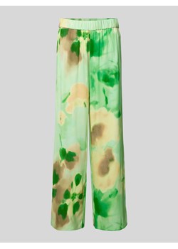 Spodnie jedwabne o kroju regular fit z efektem batiku ze sklepu Peek&Cloppenburg  w kategorii Spodnie damskie - zdjęcie 170894734