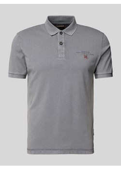 Koszulka polo o kroju regular fit z nadrukiem z logo model ‘elbas’ ze sklepu Peek&Cloppenburg  w kategorii T-shirty męskie - zdjęcie 170913752