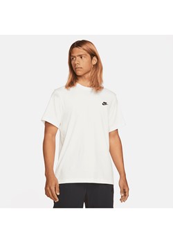 T-shirt męski Nike Sportswear Club - Szary ze sklepu Nike poland w kategorii T-shirty męskie - zdjęcie 170914143