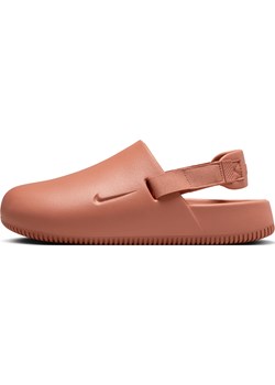 Damskie buty typu mule Nike Calm - Brązowy ze sklepu Nike poland w kategorii Klapki damskie - zdjęcie 170914212