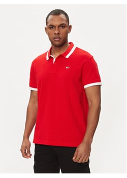 Tommy Jeans Polo DM0DM18313 Czerwony Regular Fit ze sklepu MODIVO w kategorii T-shirty męskie - zdjęcie 170918974