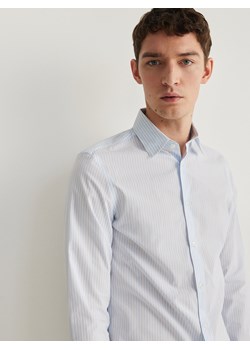Reserved - Koszula slim fit w paski - jasnoniebieski ze sklepu Reserved w kategorii Koszule męskie - zdjęcie 170928844