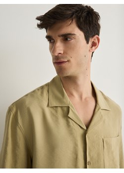 Reserved - Koszula comfort fit z modalu - oliwkowy ze sklepu Reserved w kategorii Koszule męskie - zdjęcie 170937664