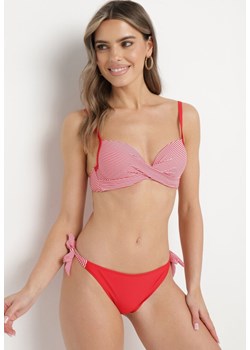Czerwone Dwuczęściowe Bikini z Marszczeniami i Ozdobnym Przeszyciem Folles ze sklepu Born2be Odzież w kategorii Stroje kąpielowe - zdjęcie 170944413