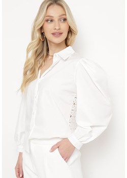 Biała Bawełniana Koszula z Ażurowymi Wstawkami i Bufiastymi Rękawami Lavandia ze sklepu Born2be Odzież w kategorii Koszule damskie - zdjęcie 170944471