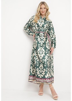 Zielona Sukienka Satynowa o Pudełkowym Fasonie Wiązana w Talii w Ornamentalny Wzór Narosa ze sklepu Born2be Odzież w kategorii Sukienki - zdjęcie 170944604