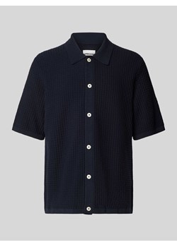 Koszula casualowa z fakturowanym wzorem model ‘EDUAARDO’ ze sklepu Peek&Cloppenburg  w kategorii Koszule męskie - zdjęcie 170947381