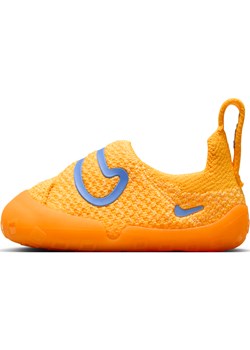 Buty dla niemowląt i maluchów Nike Swoosh 1 - Pomarańczowy ze sklepu Nike poland w kategorii Buty sportowe dziecięce - zdjęcie 170947570