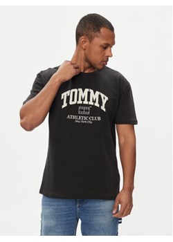 Tommy Jeans T-Shirt Athletic Club DM0DM18557 Czarny Regular Fit ze sklepu MODIVO w kategorii T-shirty męskie - zdjęcie 170953254