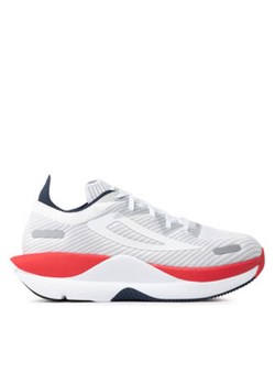 Fila Sneakersy Shocket Run FFM0079.13097 Biały ze sklepu MODIVO w kategorii Buty sportowe męskie - zdjęcie 170969872