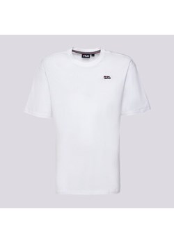 FILA T-SHIRT BADGE LOGO TEE ze sklepu Sizeer w kategorii T-shirty męskie - zdjęcie 170986381