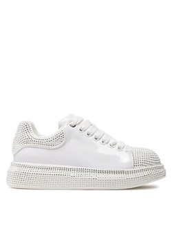 Sneakersy GOE NN2N4011 White ze sklepu eobuwie.pl w kategorii Buty sportowe damskie - zdjęcie 170987753