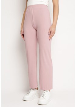 Różowe Prążkowane Spodnie Szerokie z Gumką w Pasie Drasia ze sklepu Born2be Odzież w kategorii Spodnie damskie - zdjęcie 170992354
