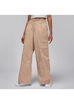Spodnie damskie Jordan Chicago - Brązowy ze sklepu Nike poland w kategorii Spodnie damskie - zdjęcie 170993424