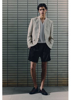H & M - Lniane szorty Regular Fit - Czarny ze sklepu H&M w kategorii Spodenki męskie - zdjęcie 170993463