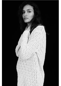 H & M - MAMA Sweter w strukturalny splot - Beżowy ze sklepu H&M w kategorii Swetry damskie - zdjęcie 170993483