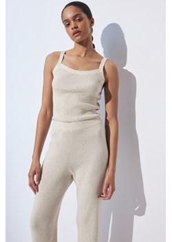 H & M - Dzianinowy top na ramiączkach - Beżowy ze sklepu H&M w kategorii Bluzki damskie - zdjęcie 170993530