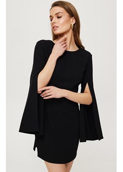 Sukienka z rozciętymi rękawami czarna K190, Kolor czarny, Rozmiar L, makover ze sklepu Primodo w kategorii Sukienki - zdjęcie 170997841