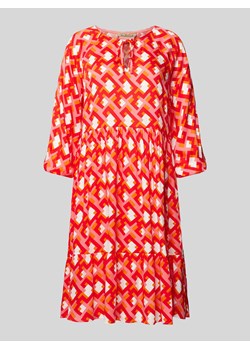 Sukienka o długości do kolan z efektem stopniowania i wzorem na całej powierzchni ze sklepu Peek&Cloppenburg  w kategorii Sukienki - zdjęcie 171001763