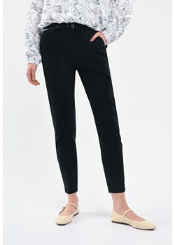 Bawełniane spodnie z kantem R-MIRA ze sklepu Volcano.pl w kategorii Spodnie damskie - zdjęcie 171007133