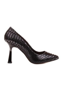 Marco Shoes Eleganckie czółenka z zamszu powlekanym wzorkiem wężowym czarne ze sklepu ButyModne.pl w kategorii Czółenka - zdjęcie 171007762