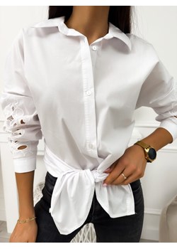 Biała Koszula z Ozdobnym Rękawem ze sklepu ModnaKiecka.pl w kategorii Koszule damskie - zdjęcie 171016541