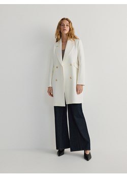 Reserved - Dwurzędowy płaszcz z wiskozą - złamana biel ze sklepu Reserved w kategorii Płaszcze damskie - zdjęcie 171018800