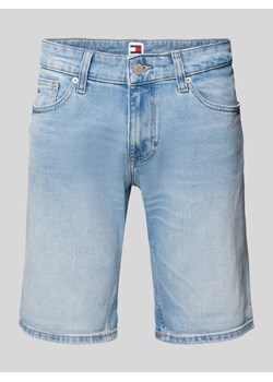 Szorty jeansowe o kroju regular fit z 5 kieszeniami model ‘SCANTON’ ze sklepu Peek&Cloppenburg  w kategorii Spodenki męskie - zdjęcie 171020733