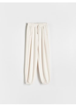 Reserved - Spodnie dresowe - kremowy ze sklepu Reserved w kategorii Spodnie dziewczęce - zdjęcie 171023133