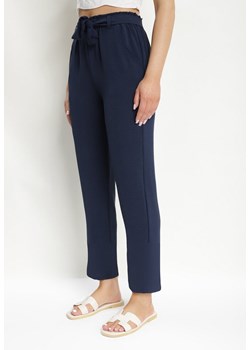 Granatowe Spodnie z Wiązaniem w Stylu Paperbag  Castaria ze sklepu Born2be Odzież w kategorii Spodnie damskie - zdjęcie 171029281