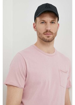 Pepe Jeans t-shirt bawełniany Single Carrinson męski kolor różowy gładki ze sklepu ANSWEAR.com w kategorii T-shirty męskie - zdjęcie 171030180
