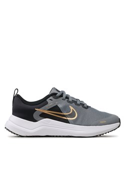 Buty Nike Downshifter 12 Nn (Gs) DM4194 005 Cool Grey/Metallic Gold/Black ze sklepu eobuwie.pl w kategorii Buty sportowe damskie - zdjęcie 171031460