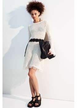 H & M - Dzianinowa sukienka z frędzelkami - Biały ze sklepu H&M w kategorii Sukienki - zdjęcie 171032854