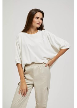 Bluzka oversize biała ze sklepu Moodo.pl w kategorii Bluzki damskie - zdjęcie 171148333