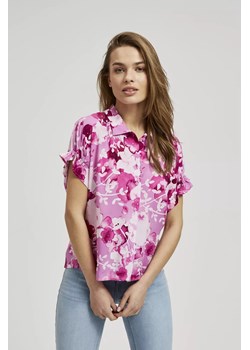Koszula z kwiatowym wzorem różowa ze sklepu Moodo.pl w kategorii Koszule damskie - zdjęcie 171148343