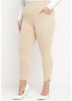 Beżowe Spodnie z Wyższym Stanem Nogawki 7/8 z Cyrkoniami Aineth ze sklepu Born2be Odzież w kategorii Spodnie damskie - zdjęcie 171149332