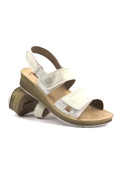 Sandały damskie ze skórzaną wkładką - INBLU FC-55, białe ze sklepu ulubioneobuwie w kategorii Sandały damskie - zdjęcie 171152080