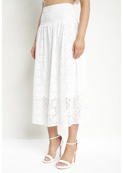 Biała Rozkloszowana Spódnica Koronkowa z Podszewką Tellpara ze sklepu Born2be Odzież w kategorii Spódnice - zdjęcie 171153263