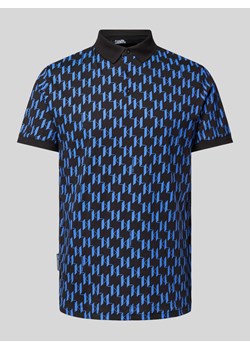 Koszulka polo o kroju slim fit ze wzorem z logo na całej powierzchni ze sklepu Peek&Cloppenburg  w kategorii T-shirty męskie - zdjęcie 171154571
