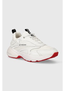 Love Moschino sneakersy kolor biały JA15595G0IIQ310A ze sklepu ANSWEAR.com w kategorii Buty sportowe damskie - zdjęcie 171161343