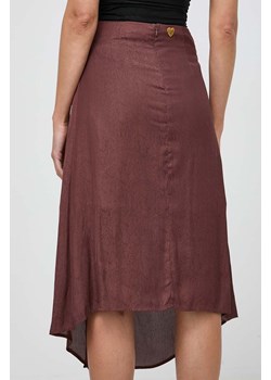 Twinset spódnica kolor brązowy midi rozkloszowana ze sklepu ANSWEAR.com w kategorii Spódnice - zdjęcie 171162204
