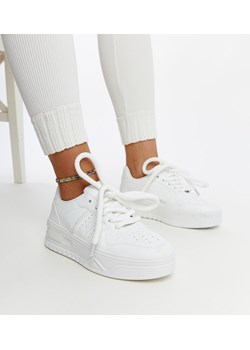 Białe sneakersy na grubej podeszwie Galit ze sklepu gemre w kategorii Buty sportowe damskie - zdjęcie 171164334