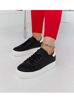Czarno-białe sneakersy na grubej podeszwie Ruta ze sklepu gemre w kategorii Buty sportowe damskie - zdjęcie 171164401
