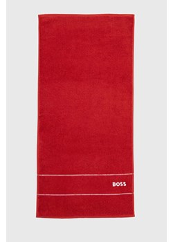 BOSS ręcznik Plain Red 50 x 100 cm ze sklepu ANSWEAR.com w kategorii Ręczniki - zdjęcie 171172190