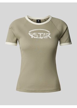 T-shirt z nadrukiem z logo model ‘Army Ringer’ ze sklepu Peek&Cloppenburg  w kategorii Bluzki damskie - zdjęcie 171173762