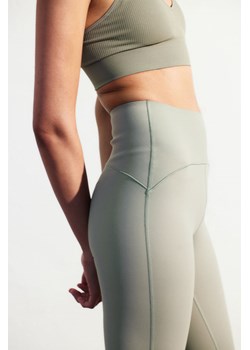 H & M - Legginsy sportowe ShapeMove - Zielony ze sklepu H&M w kategorii Spodnie damskie - zdjęcie 171174740