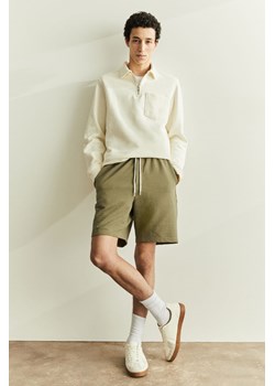 H & M - Waflowe szorty Regular Fit - Zielony ze sklepu H&M w kategorii Spodenki męskie - zdjęcie 171174791