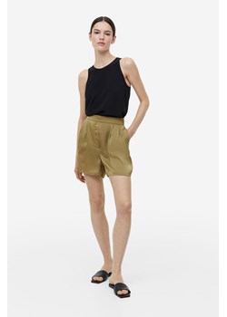 H & M - Satynowe szorty bez zapięcia - Zielony ze sklepu H&M w kategorii Szorty - zdjęcie 171174901