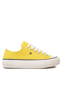Tommy Hilfiger Trampki Low Cut Lace-Up Sneaker T3A4-32118-0890 S Żółty ze sklepu MODIVO w kategorii Trampki dziecięce - zdjęcie 171183291